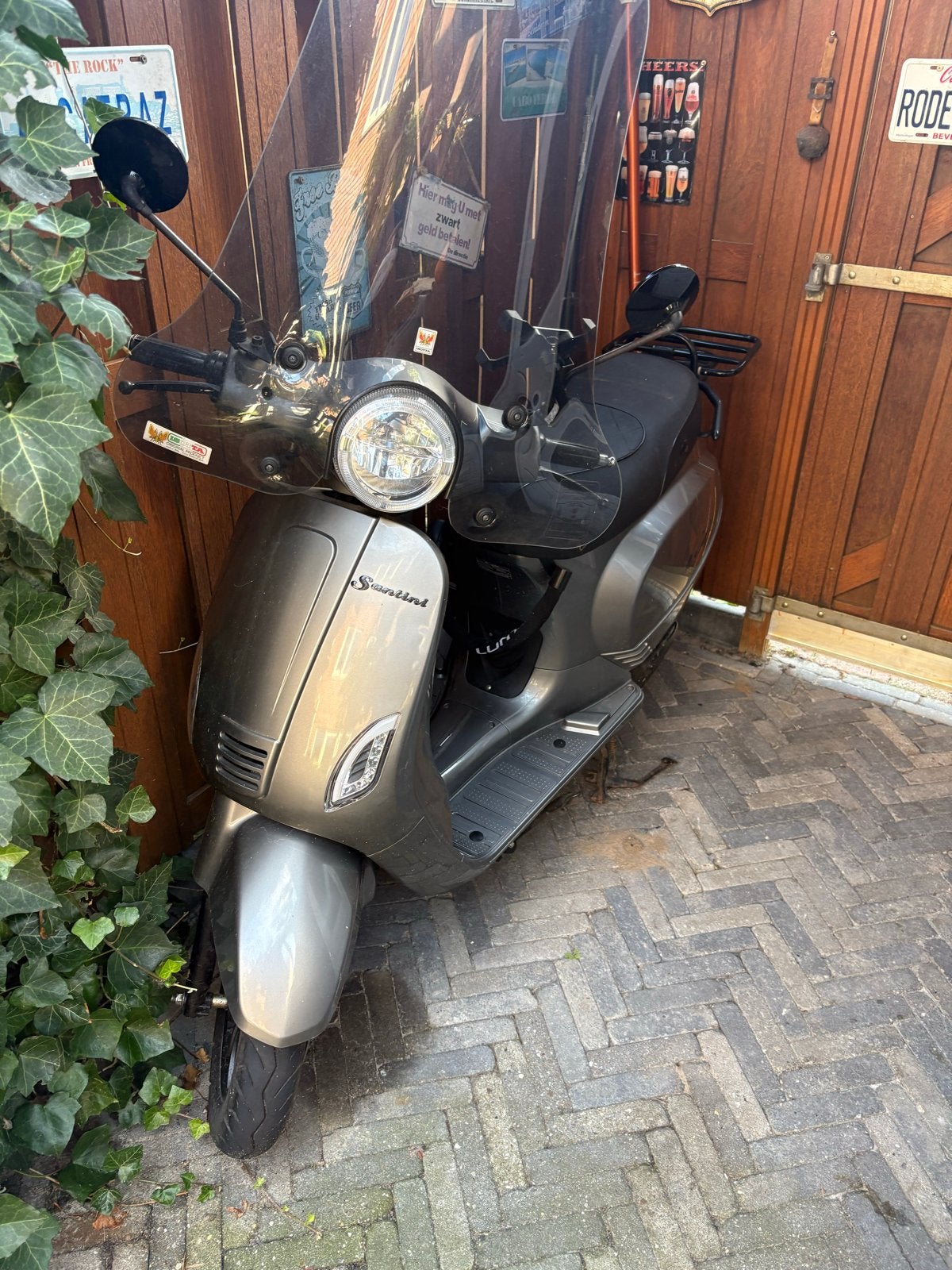 Santini e-Capri Elektrische Scooter - Grijs - blauw kenteken, Ophalen of Verzenden, Gebruikt, Elektrisch, Overige merken