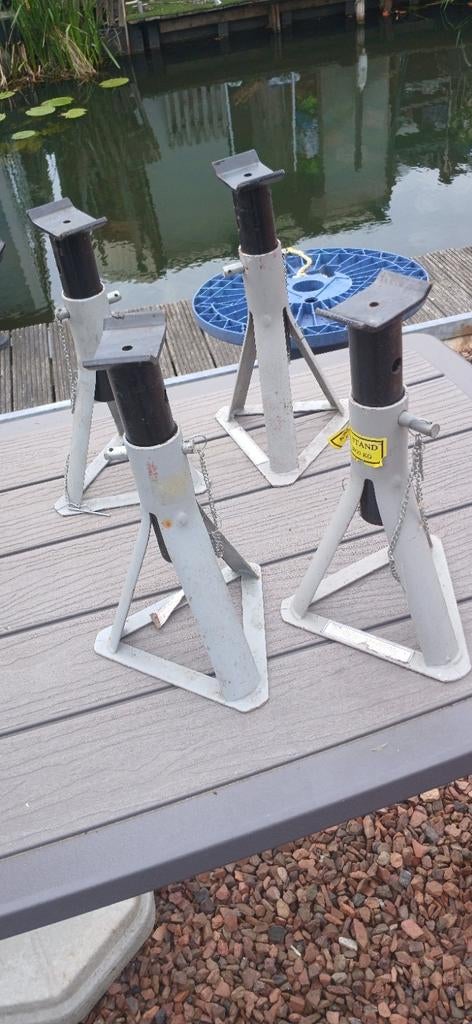Verschillende assteunen te koop - 2000 KG, Auto diversen, Ophalen, Gebruikt