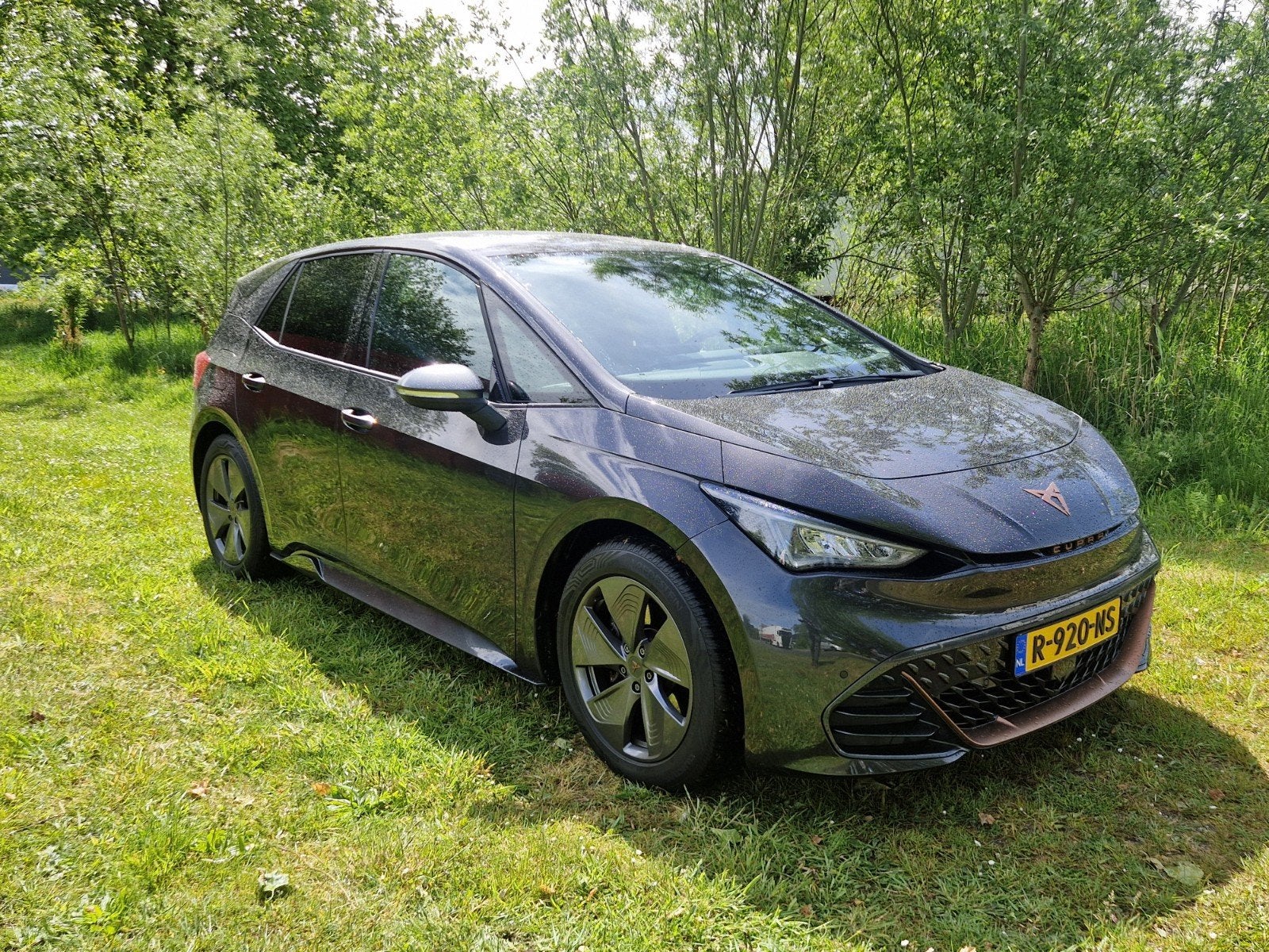 Cupra Born 58 kWh 204pk Aut 2022 Grijs, Auto's, Automaat, Achterwielaandrijving, 95 pk, Origineel Nederlands
