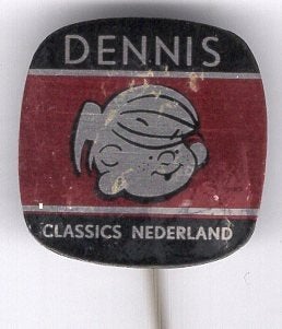 Dennis Classics Nederland blik speldje ( U_165), Verzenden, Zo goed als nieuw, Figuurtje, Speldje of Pin