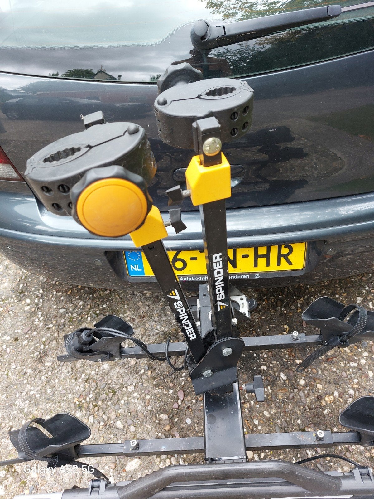 Spinder voor 2fietsen Kantelbaar  snelspanriempjes, Auto diversen, Ophalen, Gebruikt, Elektrische fiets, 2 fietsen