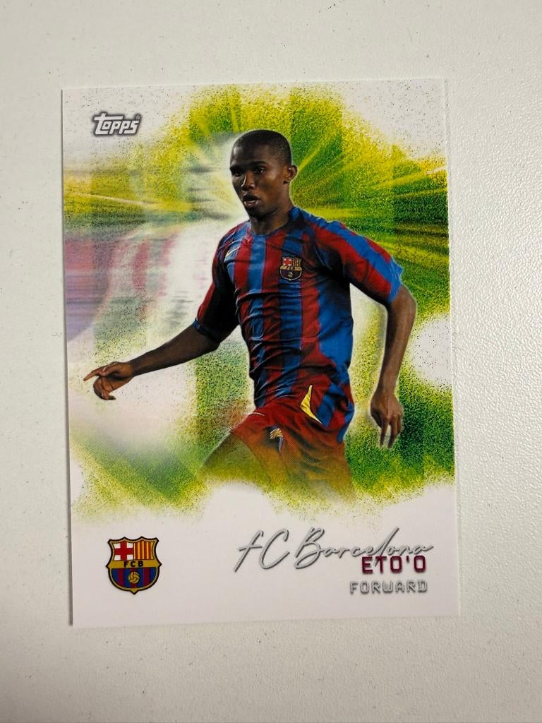 33 Eto'o Pitch Pursuits Barcelona Team Set 2025-26, Ophalen of Verzenden, Nieuw, Buitenlandse clubs, Poster, Plaatje of Sticker