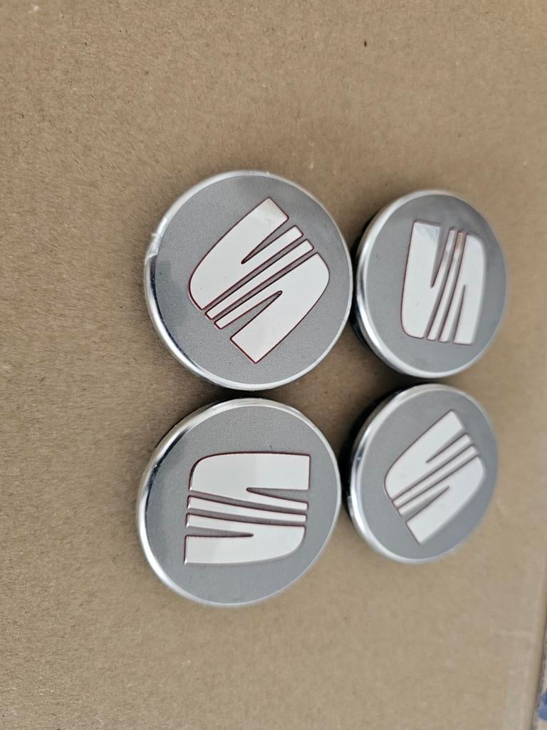 Seat Originele naafdopjes 56 mm onbeschadigd, Ophalen of Verzenden, Gebruikt