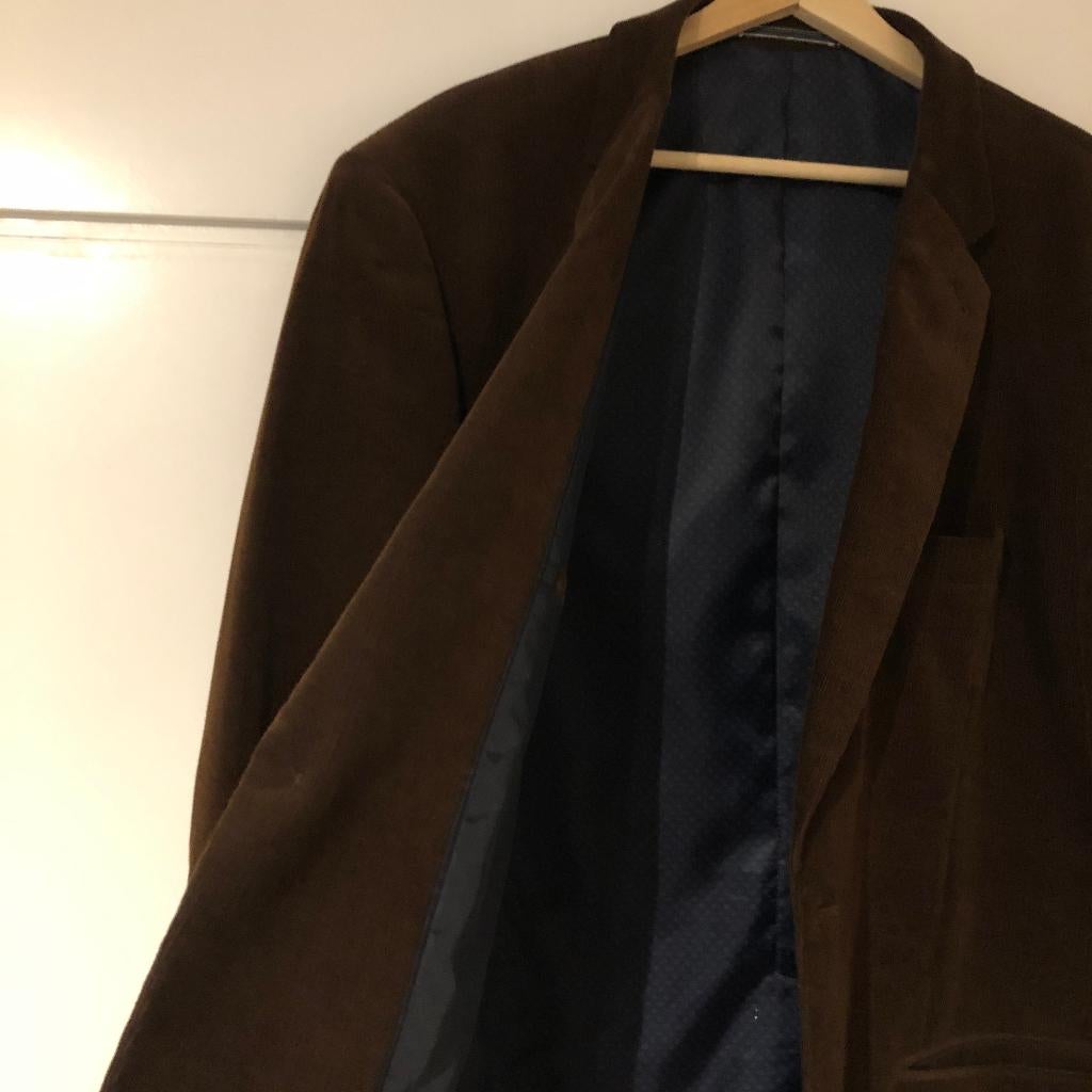 Mooi heren jasje Nieuw!  Bruin, Kleding | Heren, Kostuums en Colberts, Ophalen of Verzenden, Nieuw, Maat 56/58 (XL), Bruin
