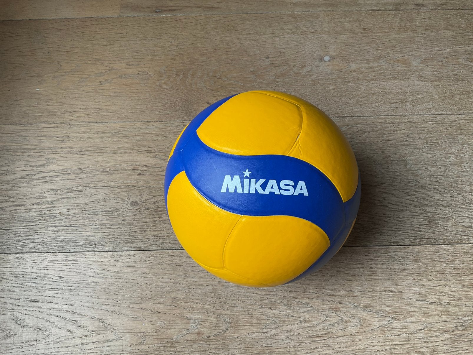 Volleybal misaka V390W, Sport en Fitness, Ophalen of Verzenden, Nieuw, Bescherming