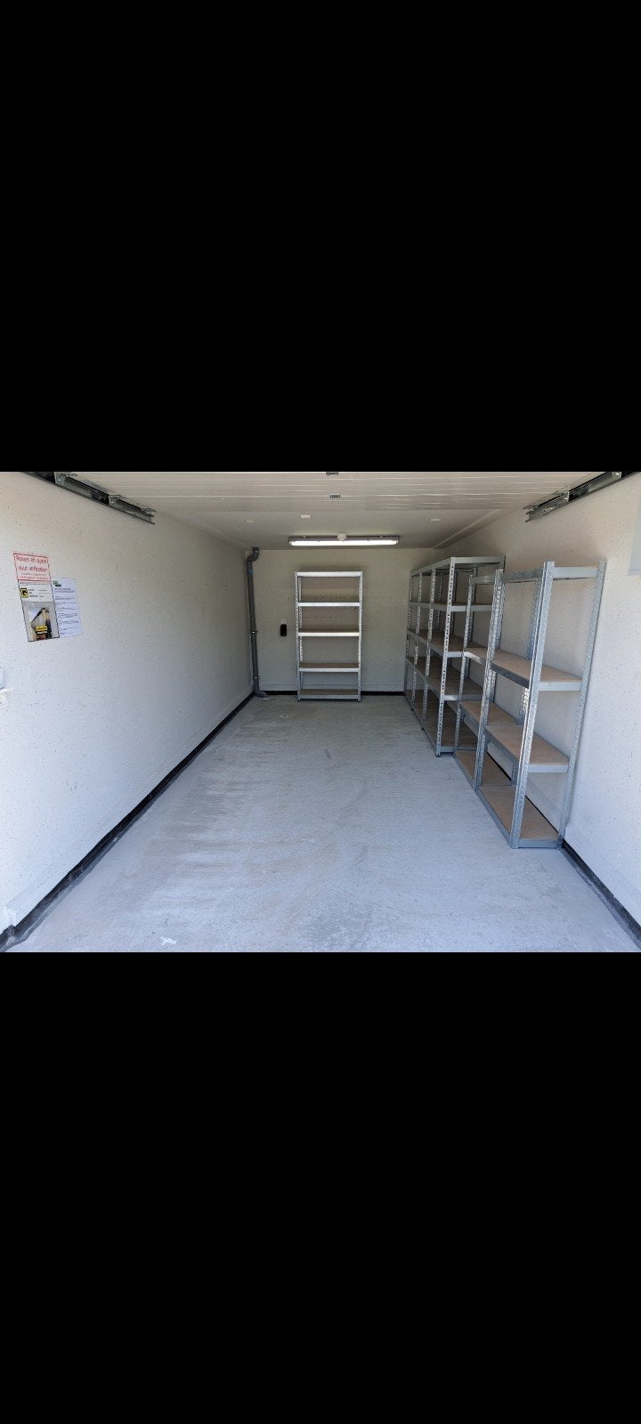 te huur per 01-10-2026 garagebox ,opslagruimte, Auto diversen