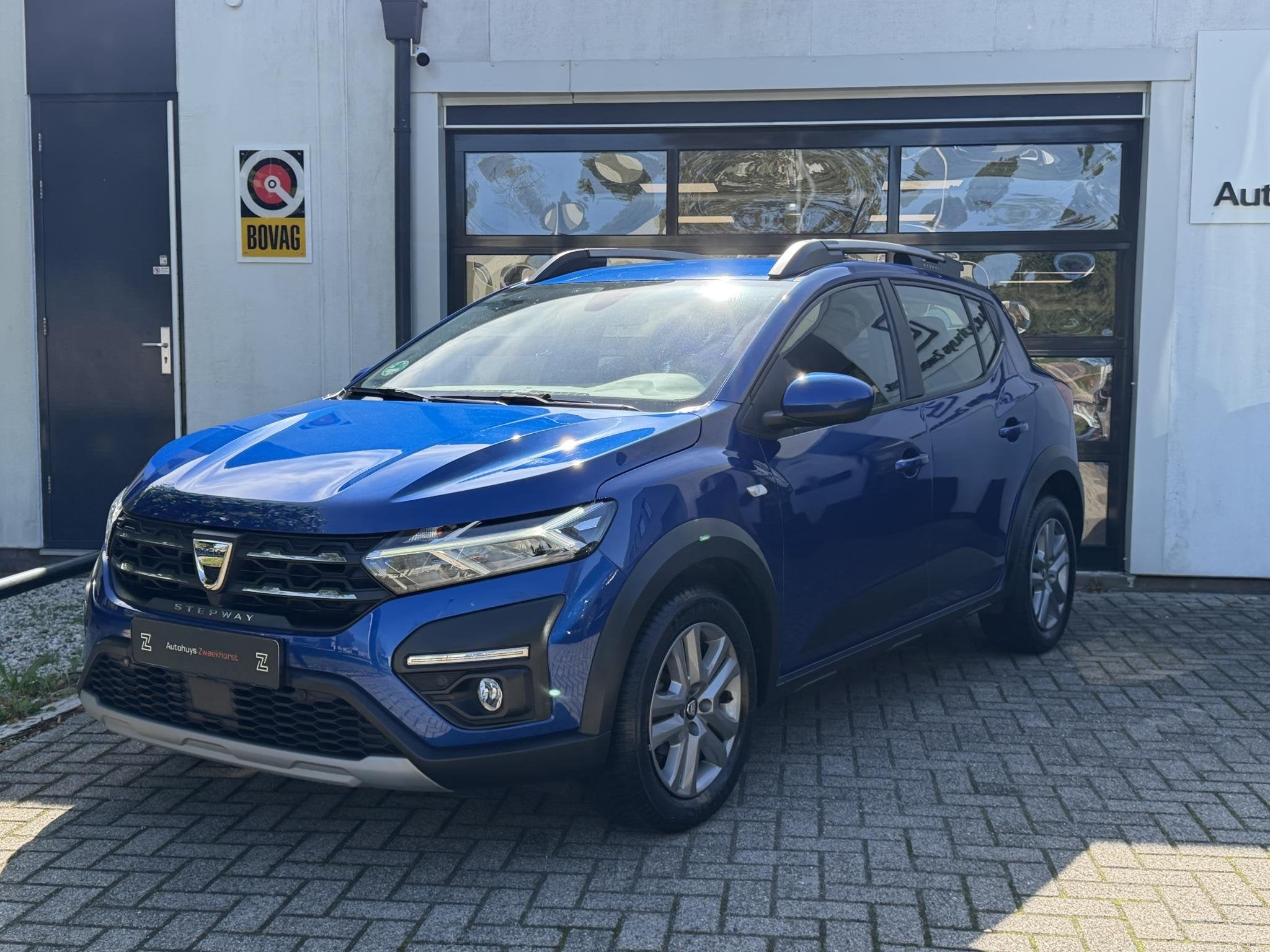 Dacia Sandero Stepway 1.0 TCe 90 Comfort Automaat | 30.840 k, Auto's, Stof, Euro 6, Bedrijf, 91 pk