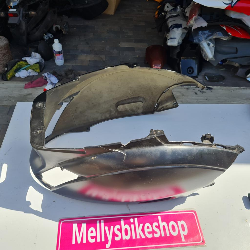 Piaggio zip 2000 achterkap mat zwart met scheur, Ophalen of Verzenden, Piaggio, Info@piaggio.it, Italie