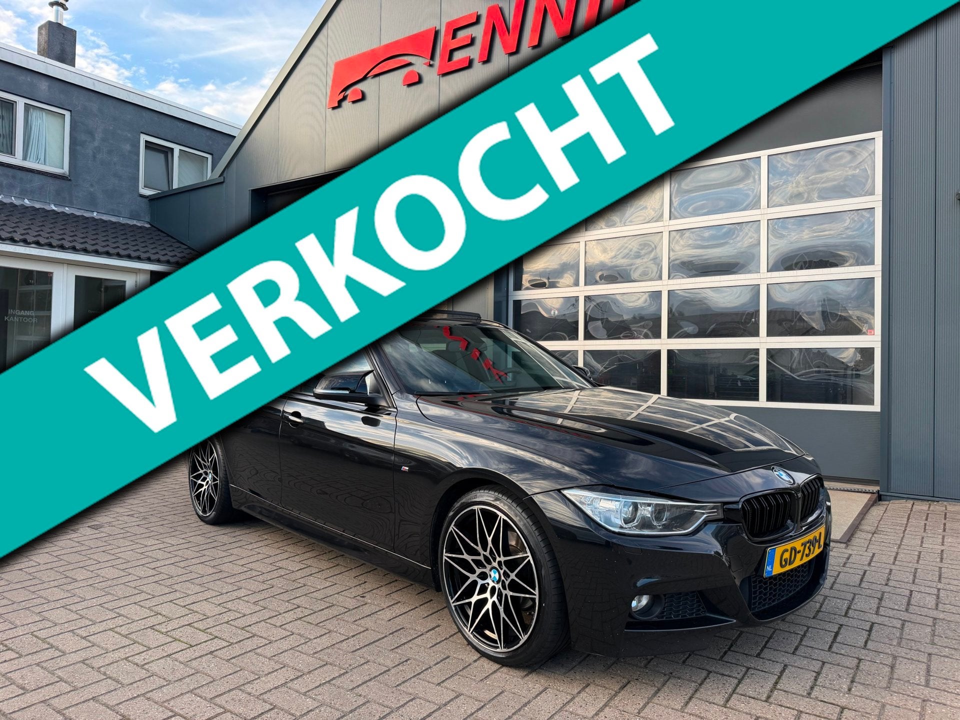 BMW 3-serie Touring 320i High Executive M-Sport / Pano / Car, Auto's, Automaat, Dealer onderhouden, Achterwielaandrijving, Gebruikt