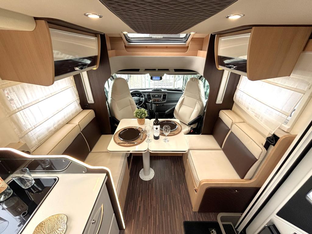 McLouis MC4 481 AUTOMAAT QUEENSBED + HEFBED + FACE TO FACE, Automaat, Fiat, 7 tot 8 meter, Bedrijf