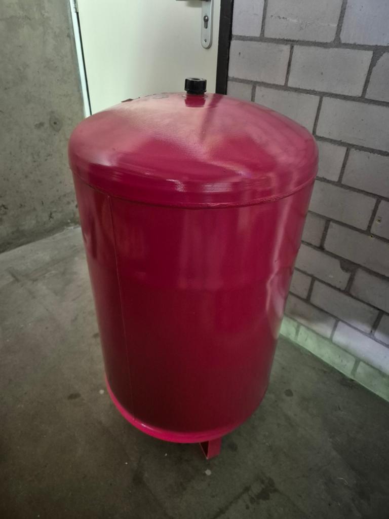 140L oud expansievat voor bbq/kachel, Minder dan 20 liter, Ophalen of Verzenden, Boiler, Minder dan 3 jaar oud