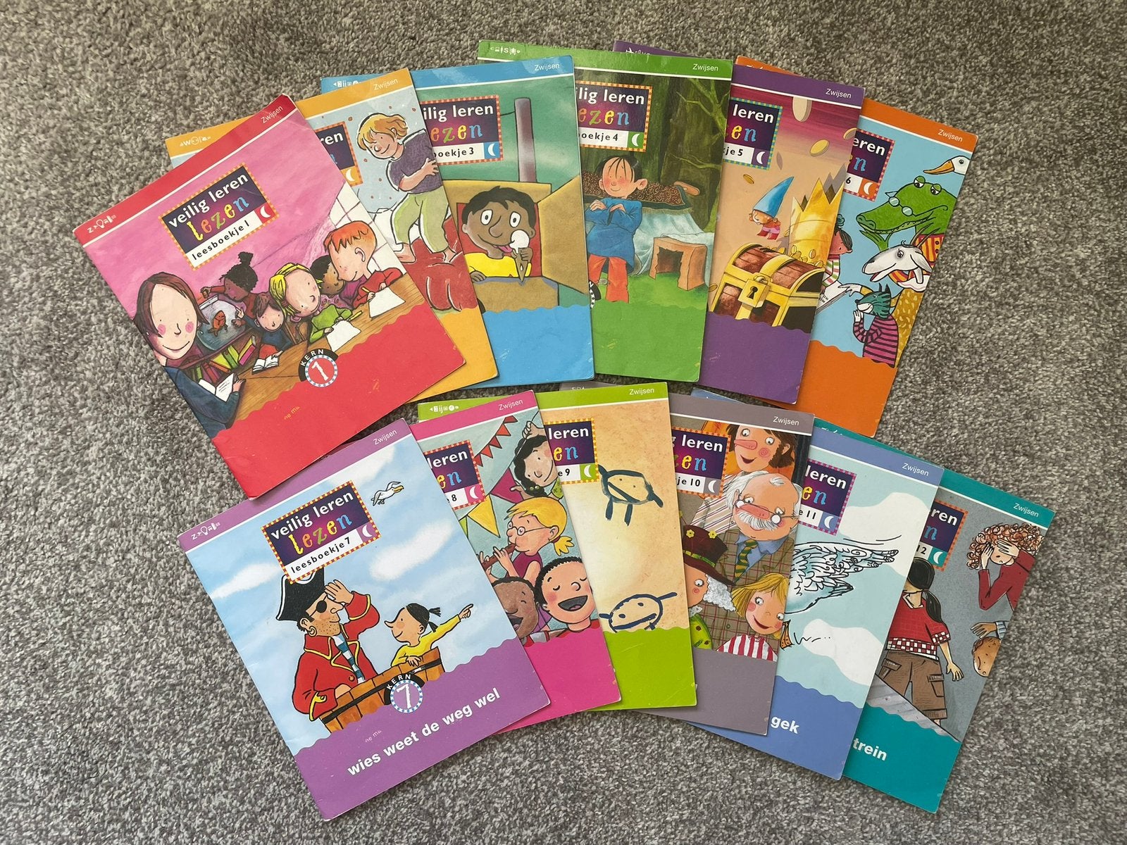 Veilig leren lezen boekjes, kern 1 t/m 12, Ophalen of Verzenden, Gelezen