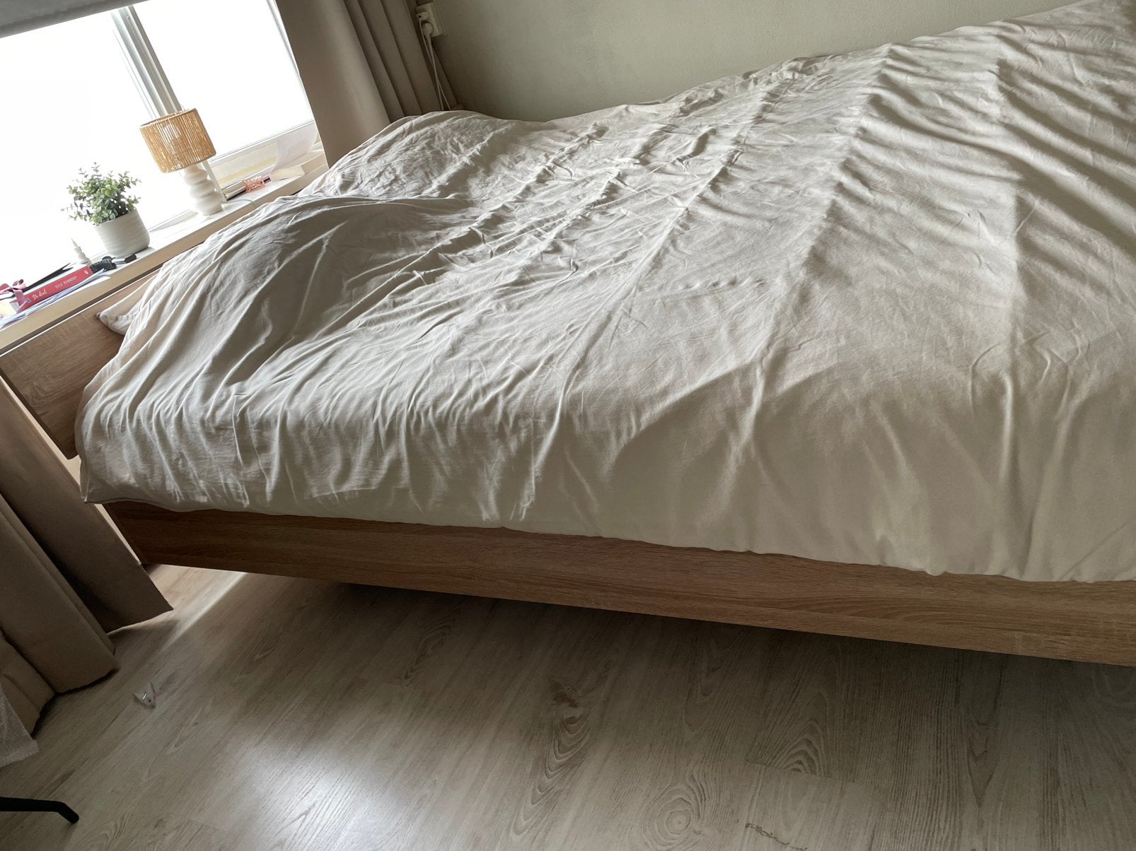 Zwevend ledikant, Ophalen, Tweepersoons, Zo goed als nieuw, 180 cm
