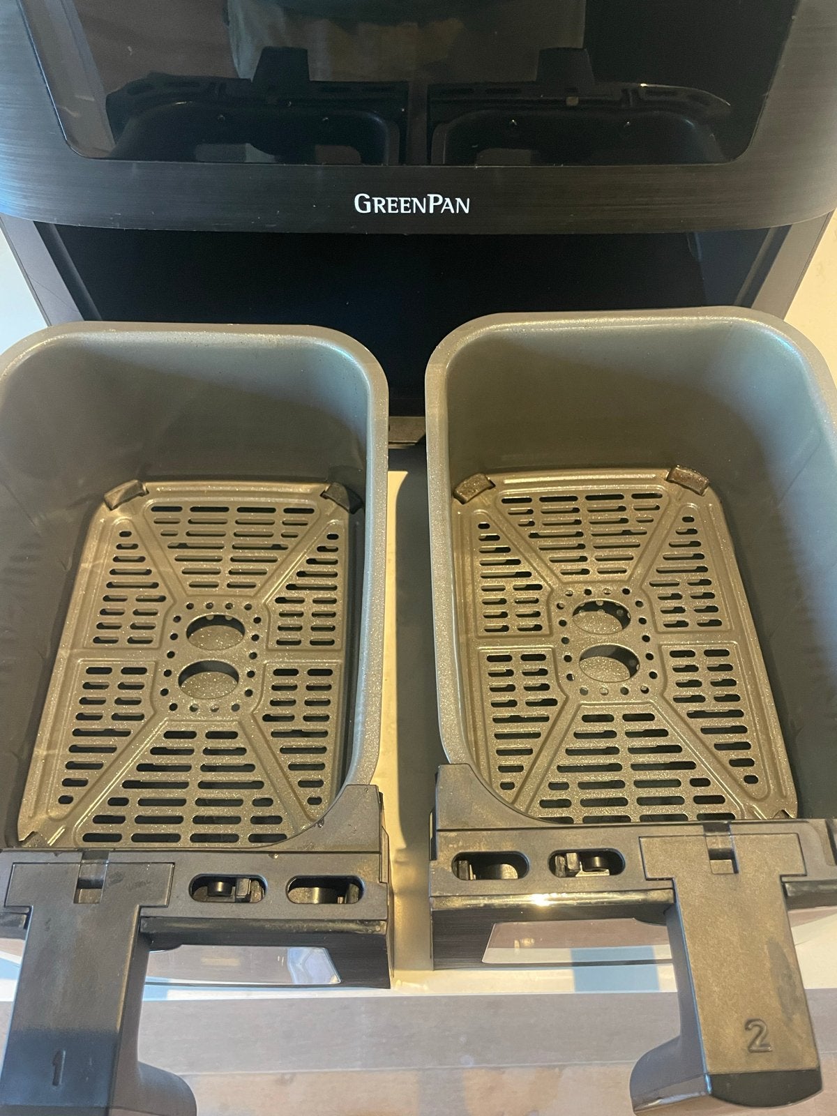 GreenPan Airfryer met dubbele manden bistro, Ophalen, Zo goed als nieuw, Airfryer, 1500 gram of meer