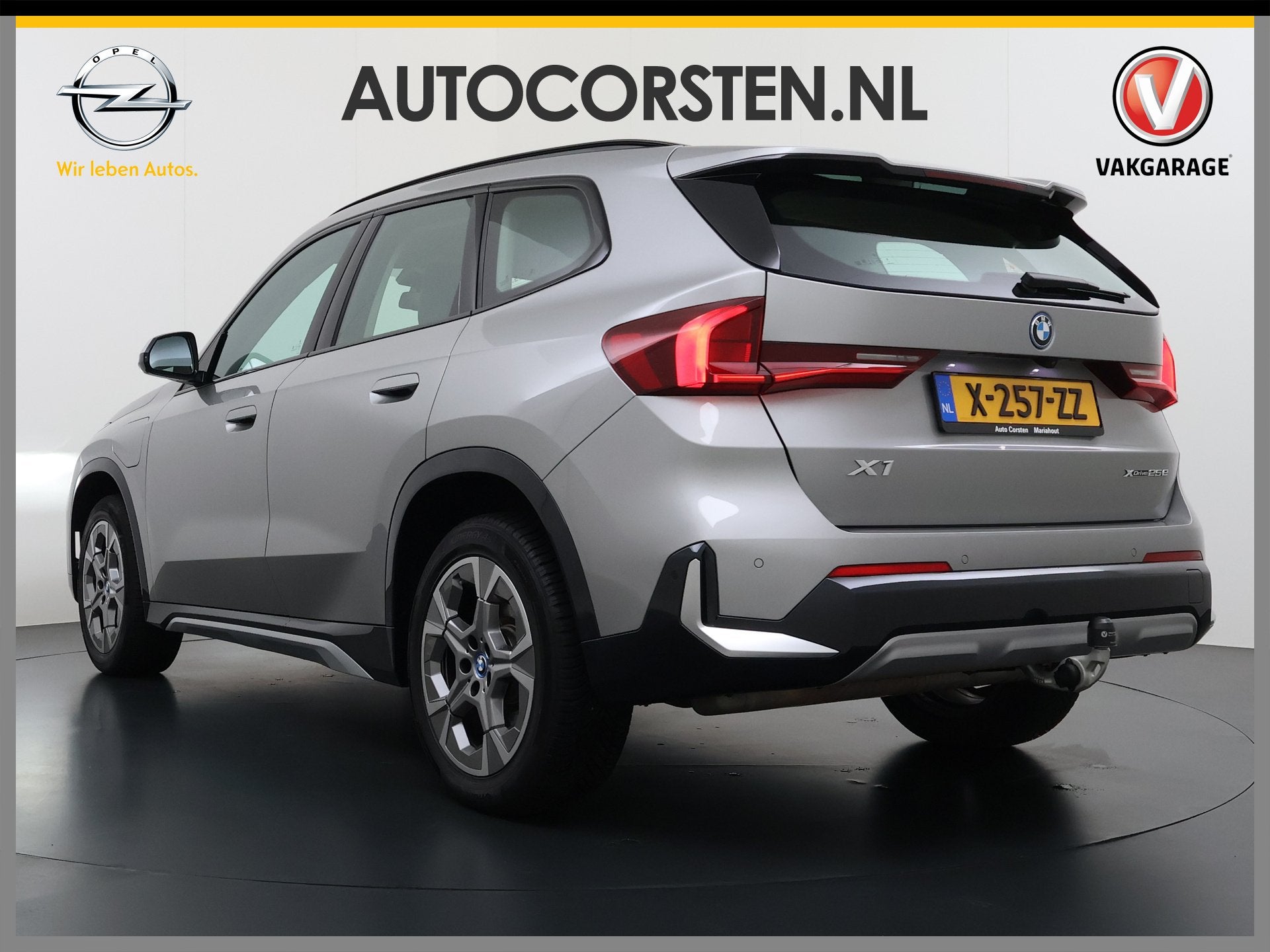 BMW X1 xDrive25e PHEV Hybrid 245pk Automaat Trekhaak Leder S, Auto's, Gebruikt, Euro 6, 16 kWh, Hybride Elektrisch/Benzine