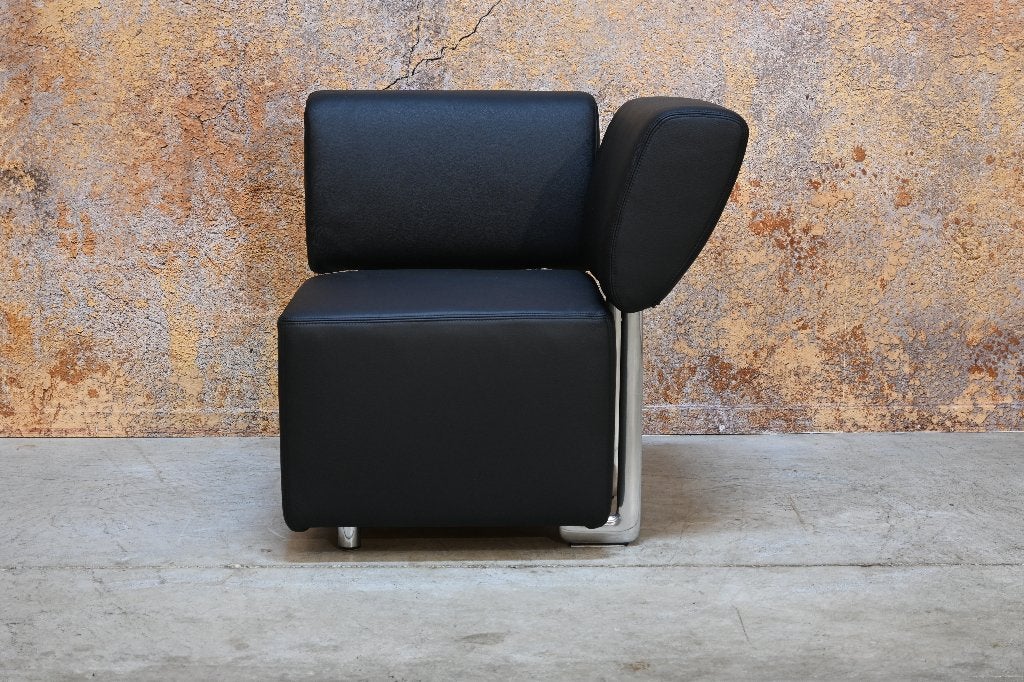 NIEUW beklede zwarte leren COR Clou design fauteuil, Leolux Gelderland Harvink Rolf Benz Jori Design on Stock Montis, 75 tot 100 cm