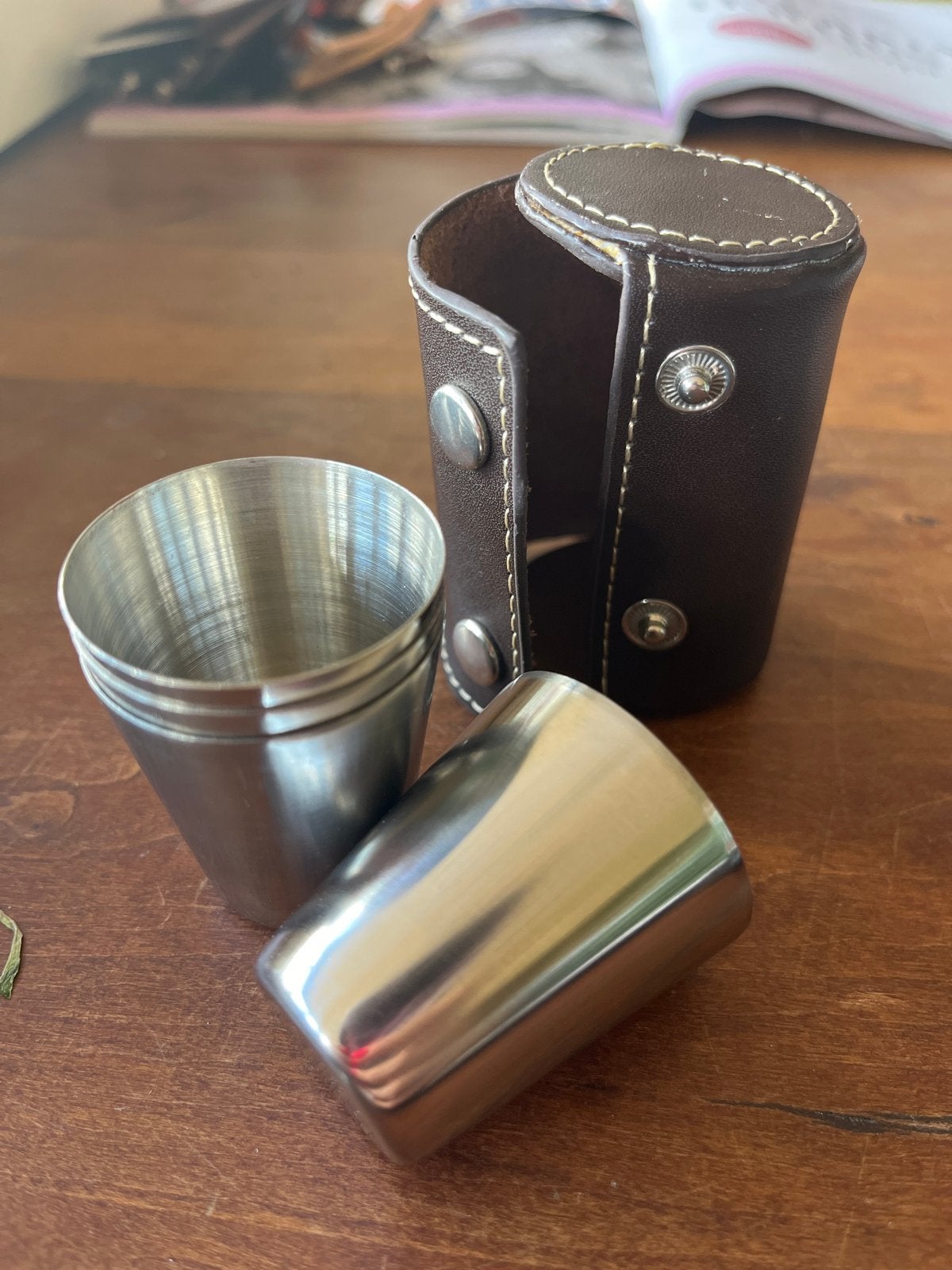 Shotglaasjes nieuw in lederen houder - Steampunk/Fantasy, Ophalen of Verzenden, Nieuw, Accessoires