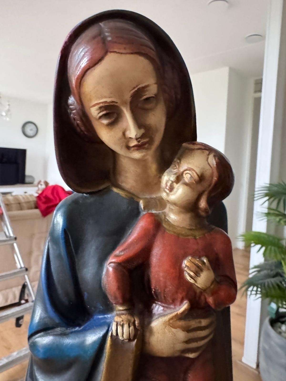 Gesigneerd Maria beeld met kind - O.L.V. Vlaamse Wegen, Antiek en Kunst, Gemerkt, Overige materialen, Beeld, Meerkleurig