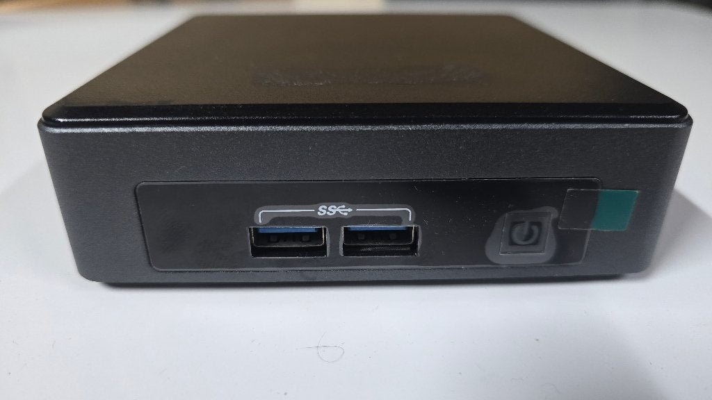 NUC7I3DNK2E- i3-7100U - 8Gb -120 M2 SSD, Computers en Software, Ophalen, SSD