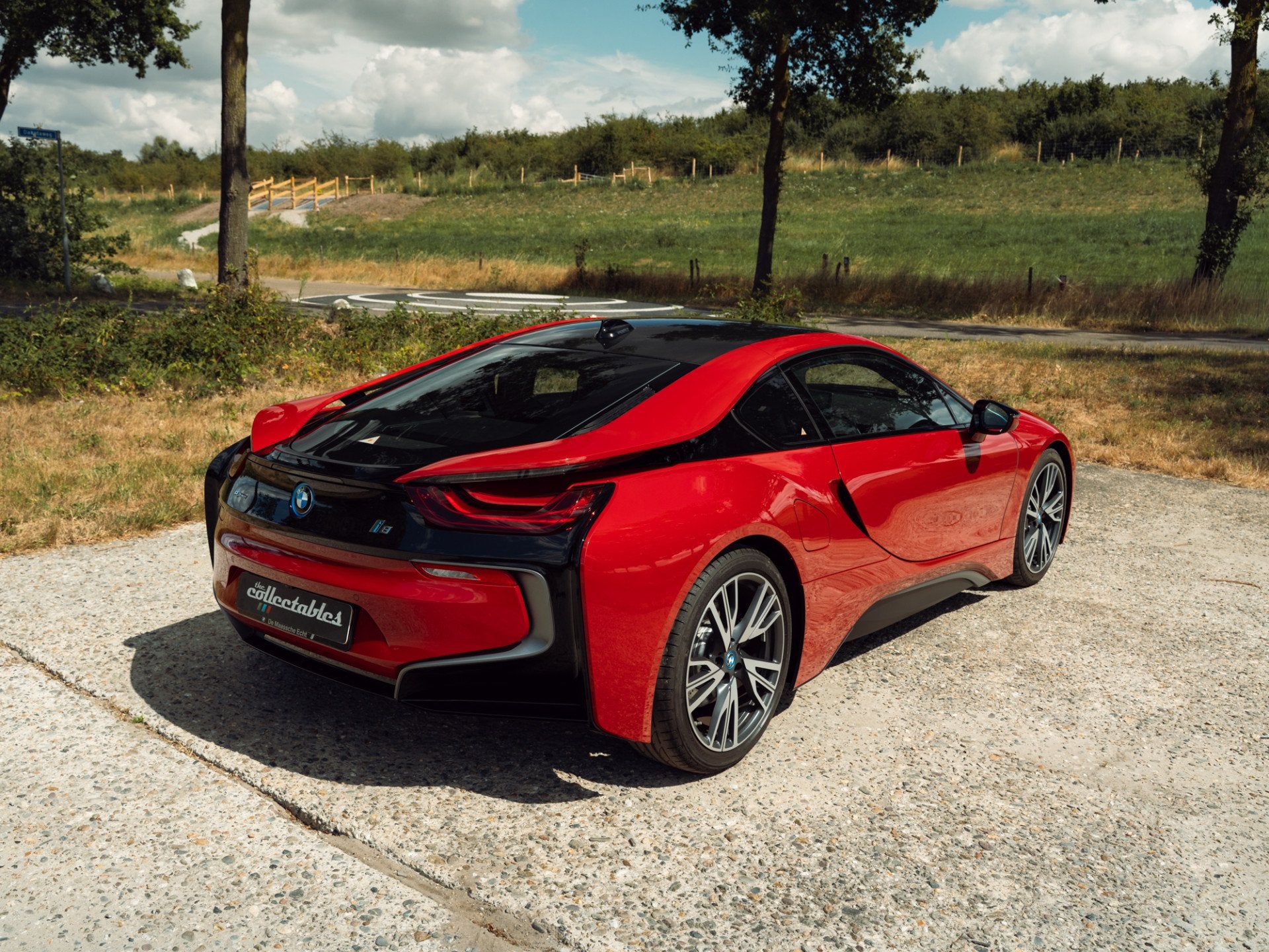 BMW i8 Protonic Red Edition (bj 2016, automaat), Auto's, BMW, Automaat, Gebruikt, 48 km/l, 4 stoelen