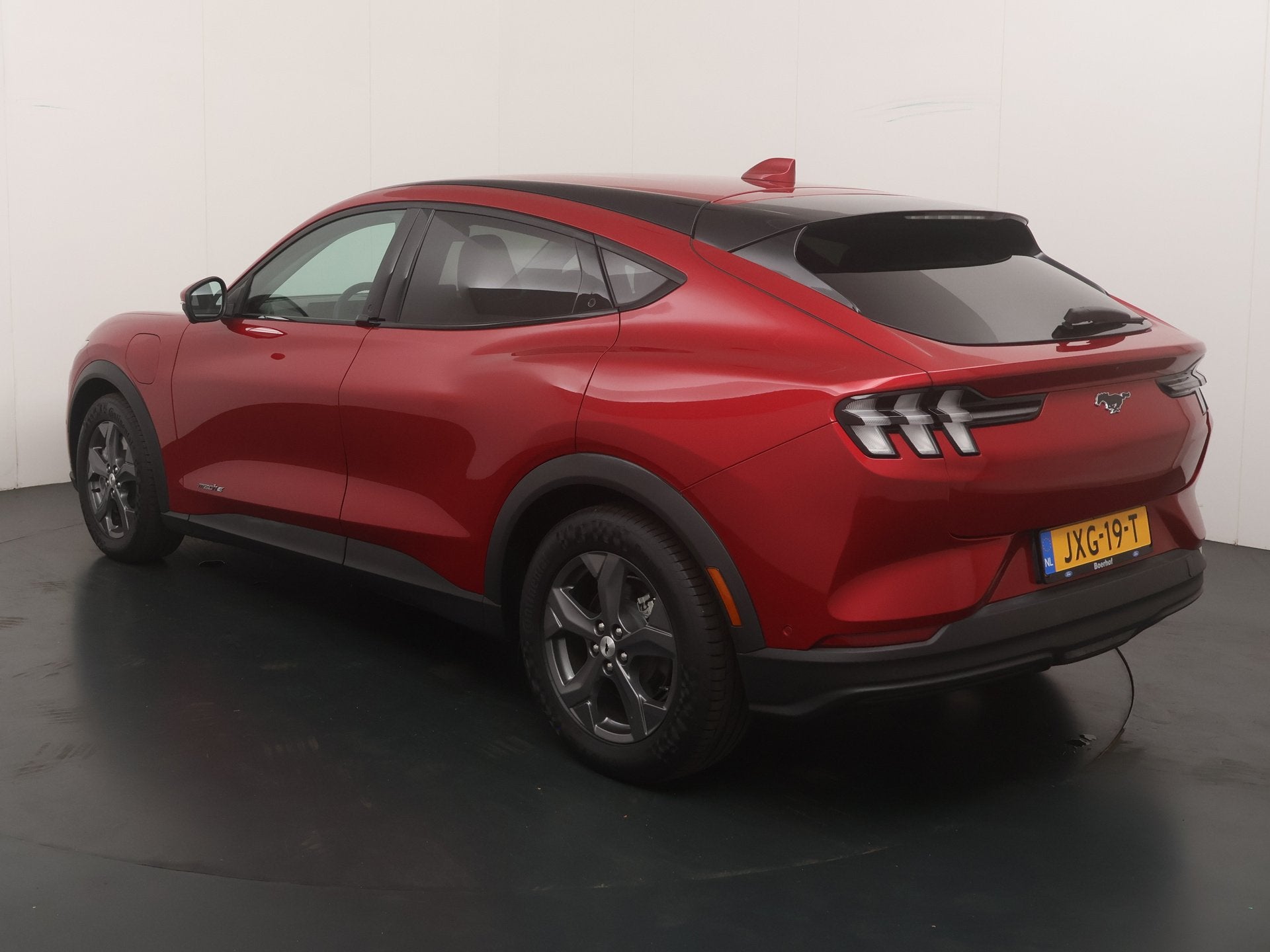 Ford Mustang Mach-E RWD 75 kWh 268 pk | B&O | Adapt. cruise, Achterwielaandrijving, Gebruikt, 75 kWh, Verwarmde buitenspiegels