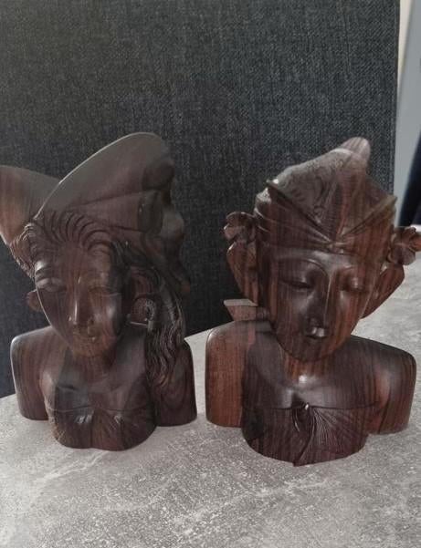 Buste (2 ) - teak hout - Bali , Indonesie, Antiek en Kunst, Kunst | Beelden en Houtsnijwerken, Ophalen, Minder dan 20 cm, Beeld