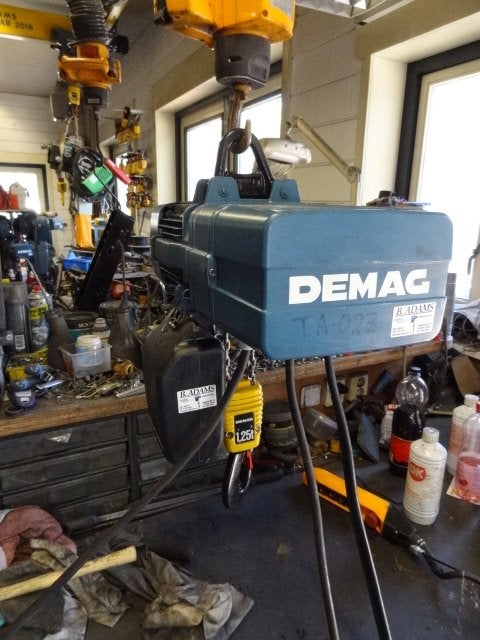 goedwerkende DEMAG ketting takel 1250 kg, Ophalen, Zo goed als nieuw, Elektrisch
