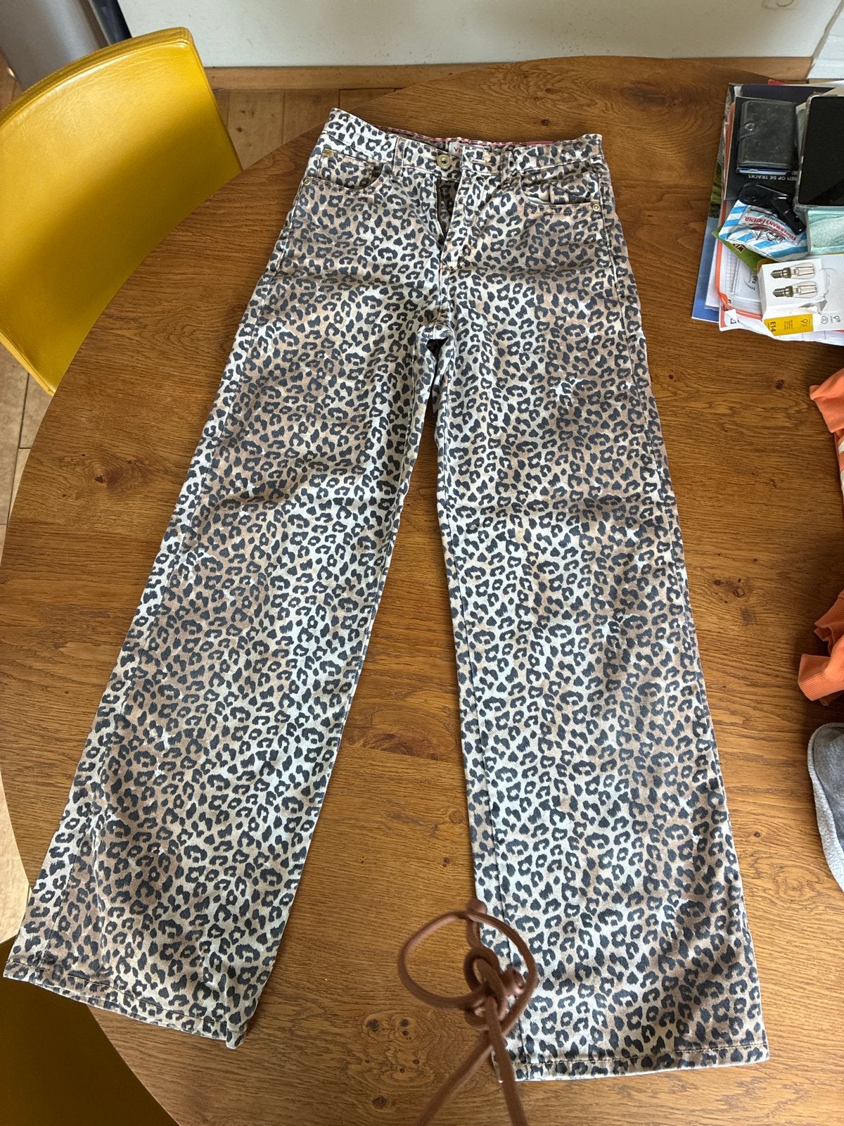 Vingino Wideleg Panterprint Broek Maat 170, Ophalen of Verzenden, Zo goed als nieuw, Meisje, Broek
