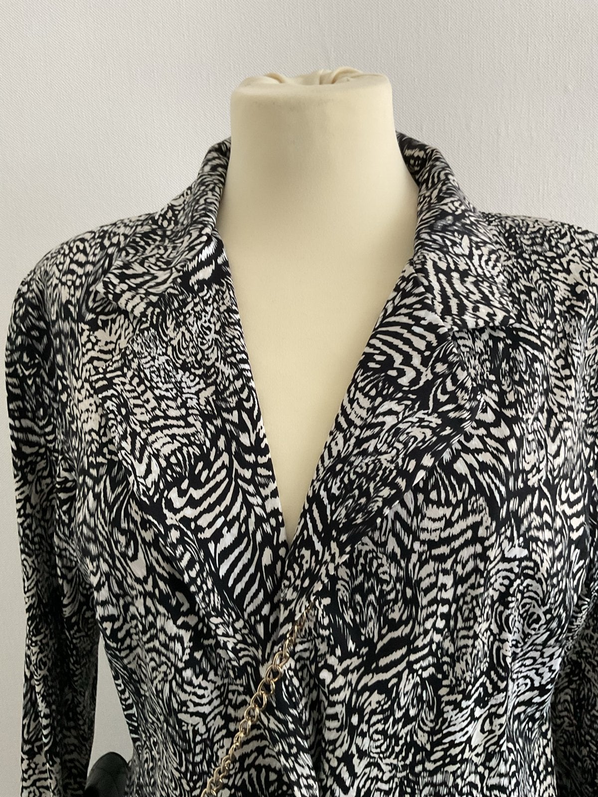 Zoso prachtige blazer zwart-wit travelstof maat M, Kleding | Dames, Maat 38/40 (M), Zwart, Nieuw, Ophalen of Verzenden