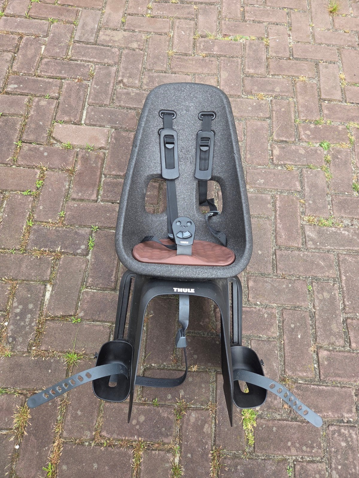 Thule Yepp nexxt Maxi Achterzitje - Bruin, Fietsen en Brommers, Fietsaccessoires | Fietsstoeltjes, Ophalen