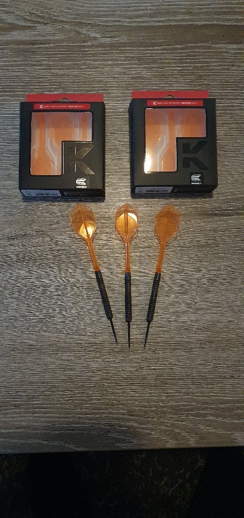 Phil Taylor Darts + Target K-Flex., Ophalen, Zo goed als nieuw, Pijlen