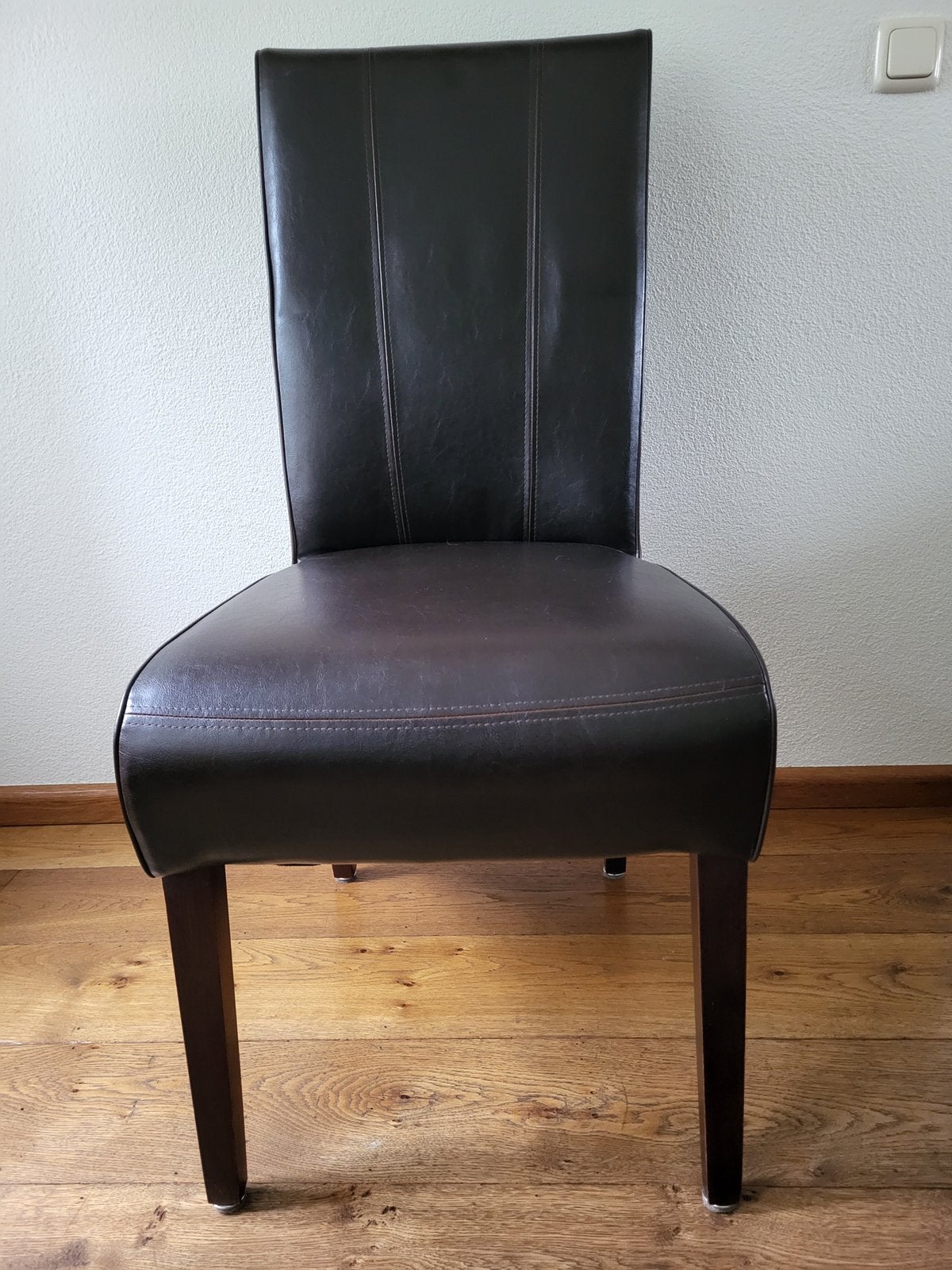 Mooie lederlook eetkamerstoelen 8 stuks, Ophalen, Gebruikt, Bruin, Leer
