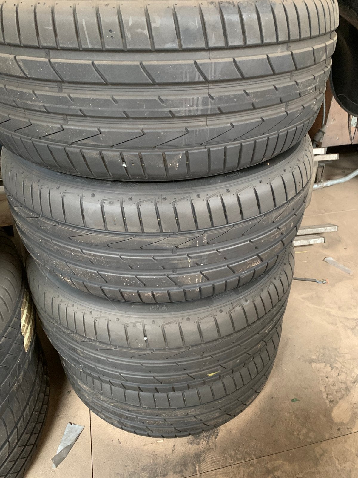 BMW Runflat banden – 245/45 R19, 245 mm, Band(en), Zomerbanden, Ophalen