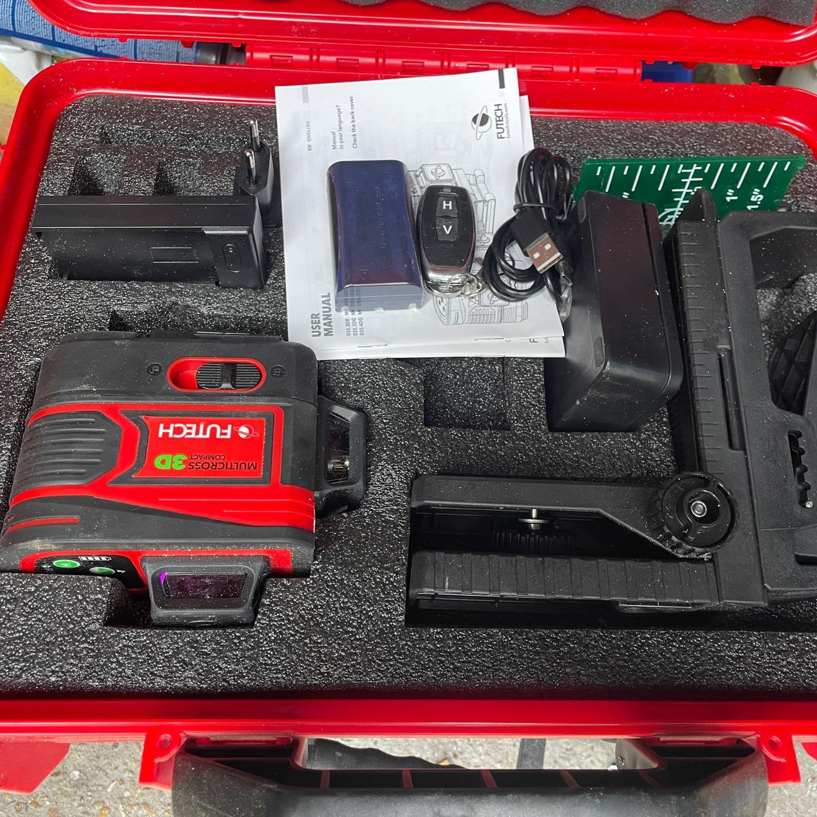 Futech 3D multicross kruislijn laser, Ophalen, Zo goed als nieuw