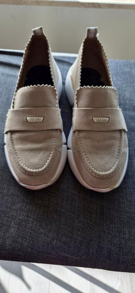 Via vai instapschoenen, maat 38, 2x gedragen, Ophalen of Verzenden, Zo goed als nieuw, Sneakers of Gympen