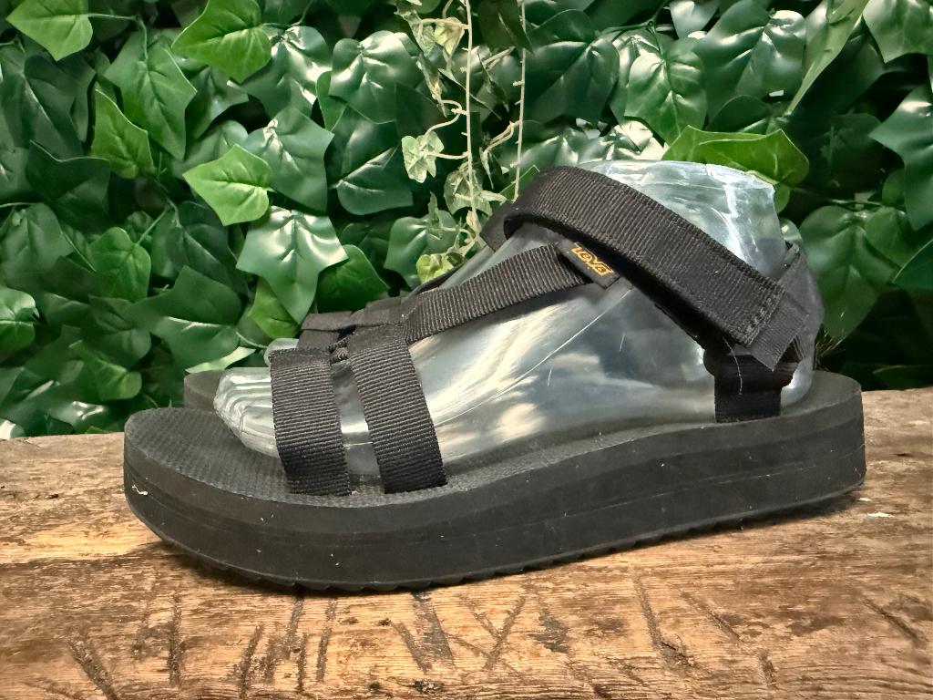 Nieuwe sandalen van Teva maat 40, Teva, Zwart, Nieuw, Teva