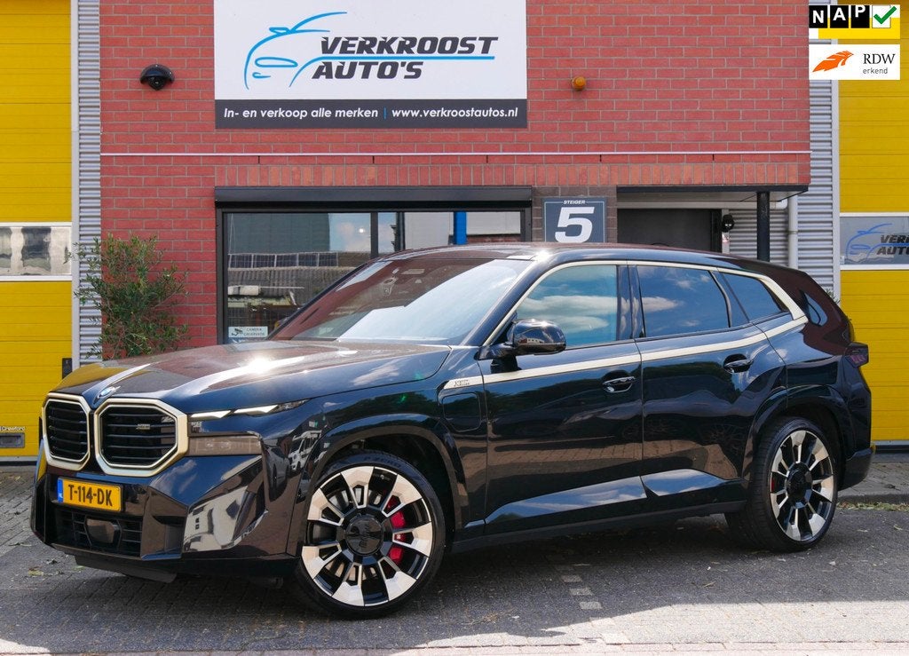 BMW XM v8.PHEV.SOH.91.4. BTW bowers & wilkins. 360cam. alcan, Auto's, BMW, Gebruikt, 4395 cc, Zwart, Bedrijf