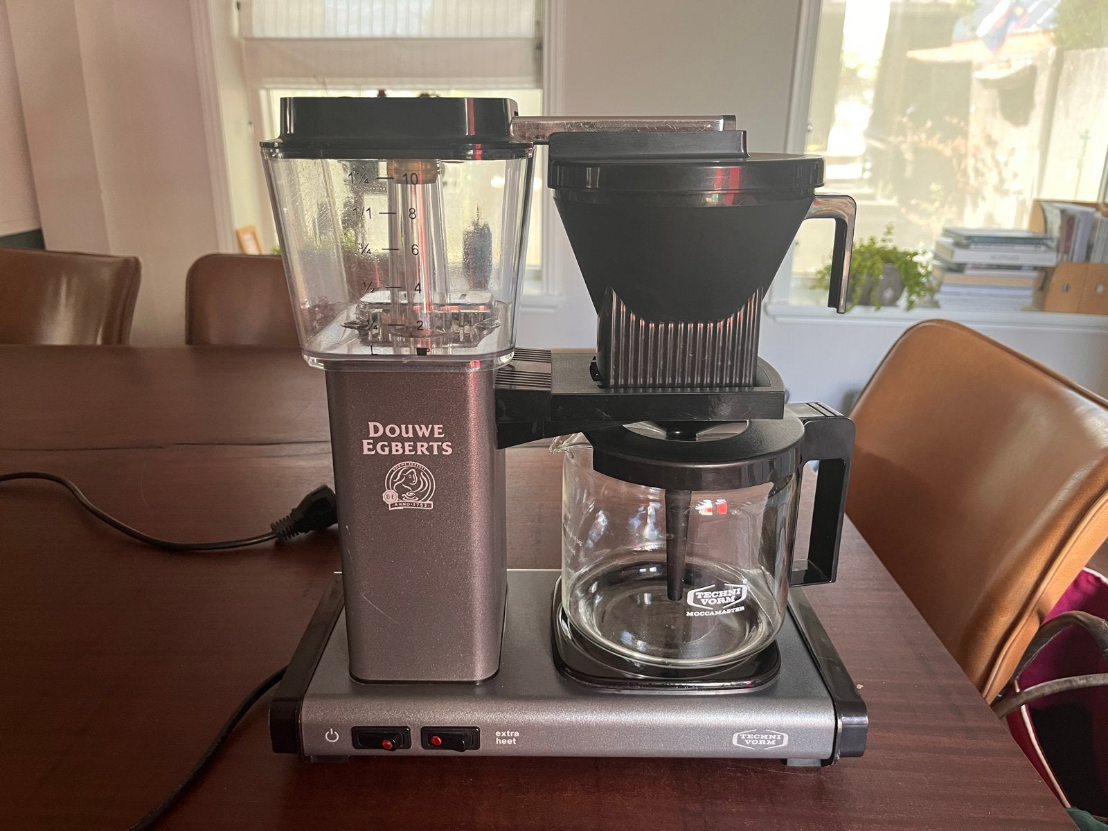 Moccamaster Technivorm KGB koffiezetapparaat, Witgoed en Apparatuur, Koffiezetapparaten, Gebruikt, 10 kopjes of meer, Koffiemachine