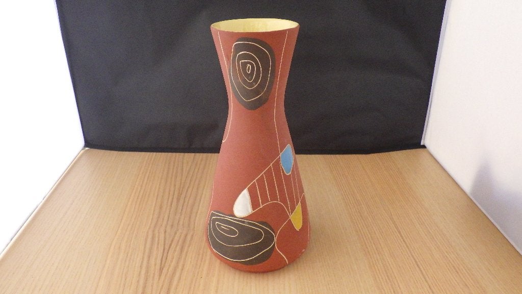 retro vaasje: aardtint gekleurde vlakken, Ophalen of Verzenden, Gebruikt, Overige kleuren, Steen/keramiek