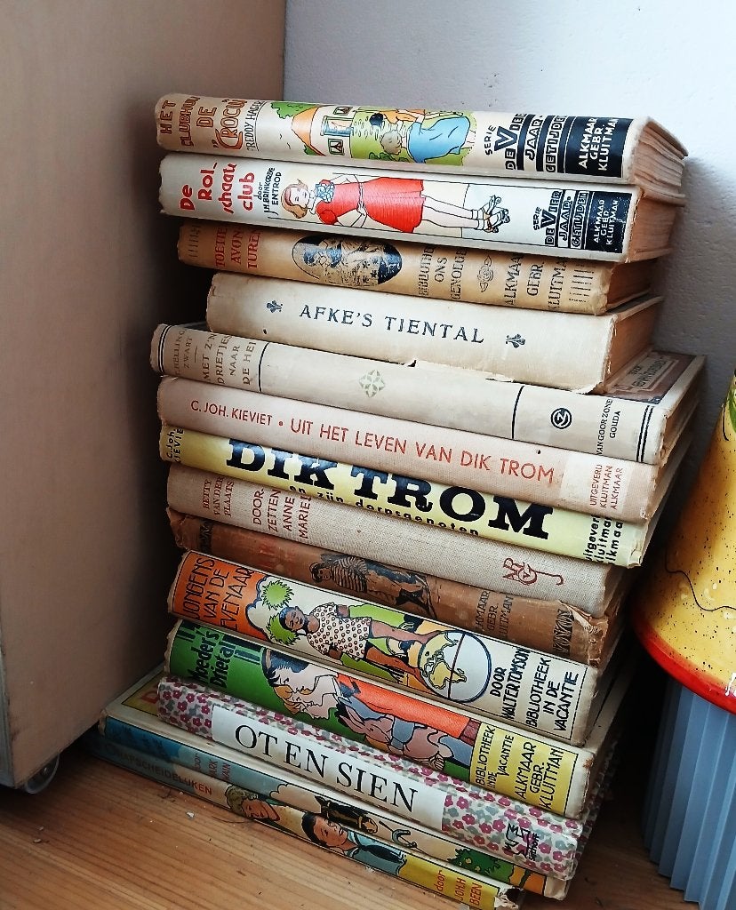 Lot oude kinderboeken vintage o.a. ot en sien dik trom etc., Ophalen of Verzenden