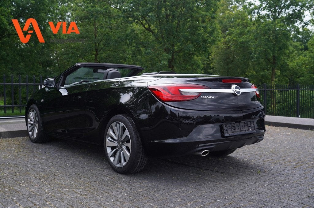 Opel Cascada 1.6 SUPREME | 140PK | Nappa + ventilatie | Xeno, Auto's, Opel, Gebruikt, 4 cilinders, 4 stoelen, Zwart