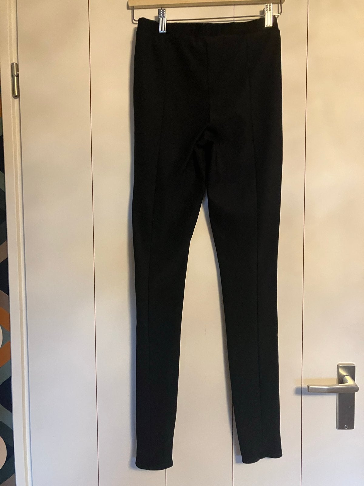 Nik en Nik broek/legging 176 zwart met splitje, maat 16/176, Ophalen of Verzenden, Gebruikt, Meisje, Broek