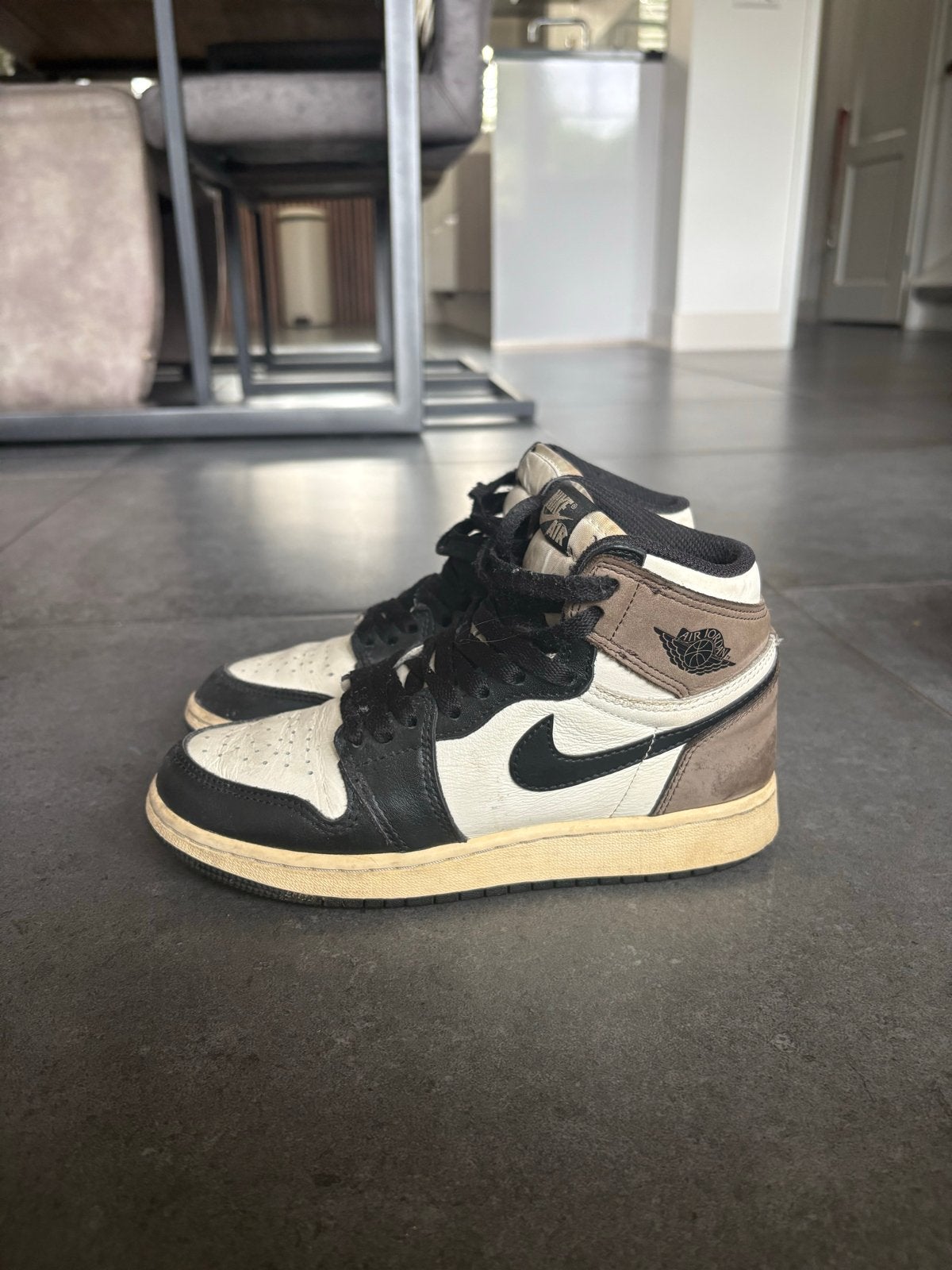 Nike Air Jordan 1 High OG Dark Mocha - Maat 36, Ophalen, Gedragen, Bruin, Sneakers of Gympen