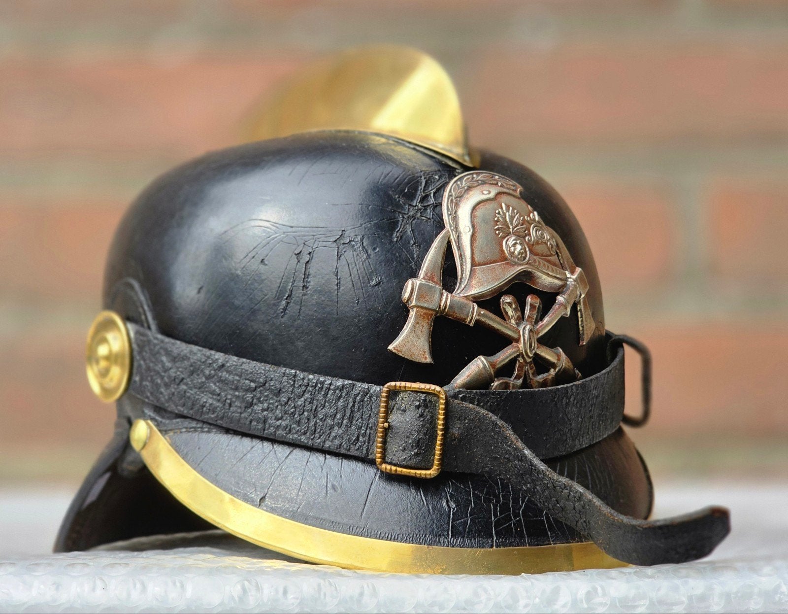brandweerhelm brandweer Duitsland 1930, Ophalen of Verzenden, Landmacht, Nederland, Embleem of Badge