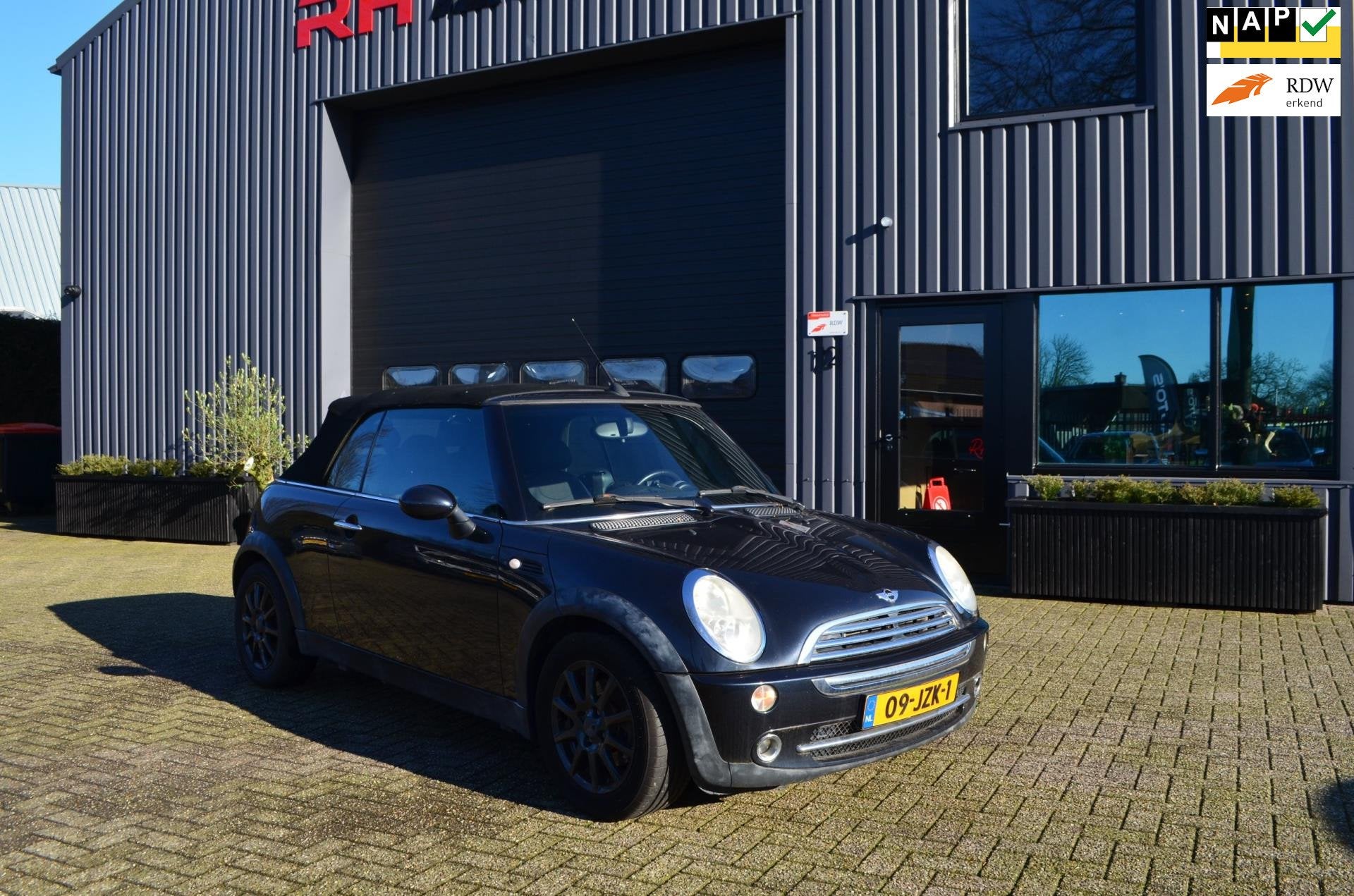 Mini Mini Cabrio 1.6 Cooper/AUTOMAAT/Open rijden met grote F, Auto's, Gebruikt, 4 cilinders, 4 stoelen, 116 pk