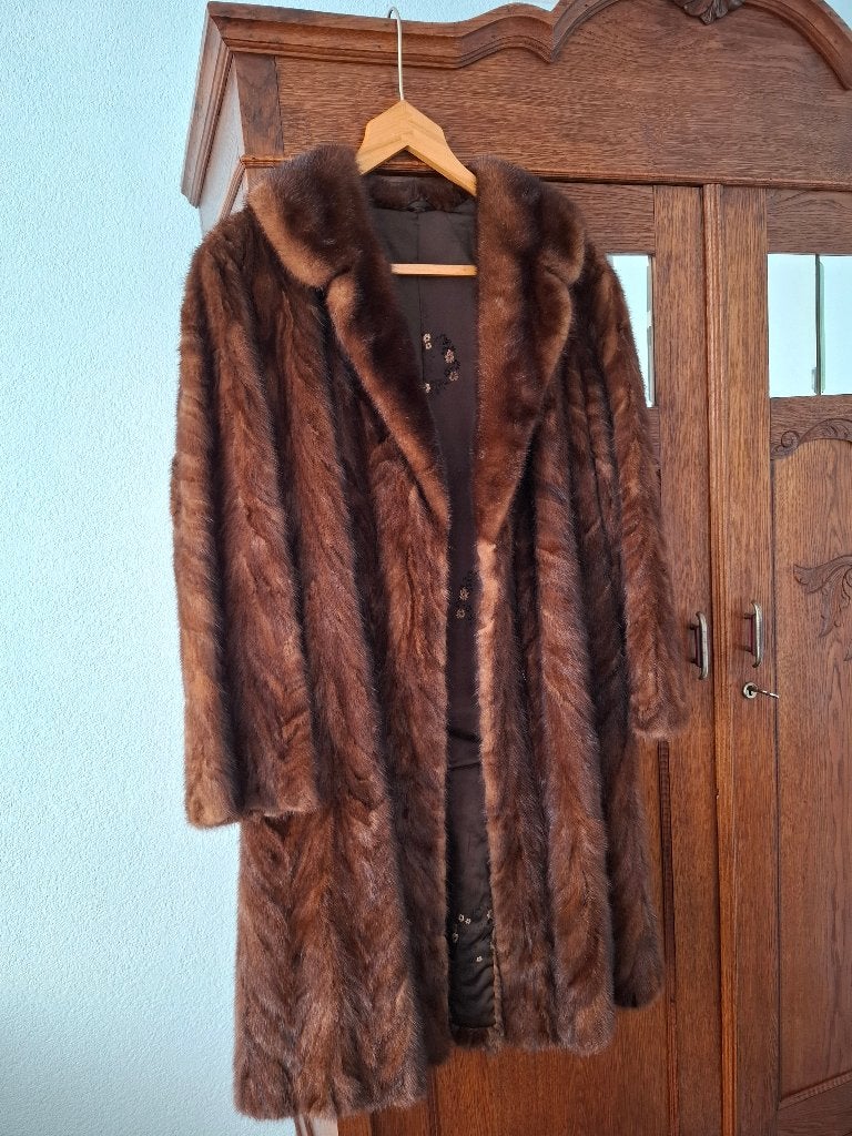 Prachtige vintage bontjas bontmantel (begin jaren 60), Kleding | Dames, Verzenden, Gedragen, Maat 42/44 (L), Bruin