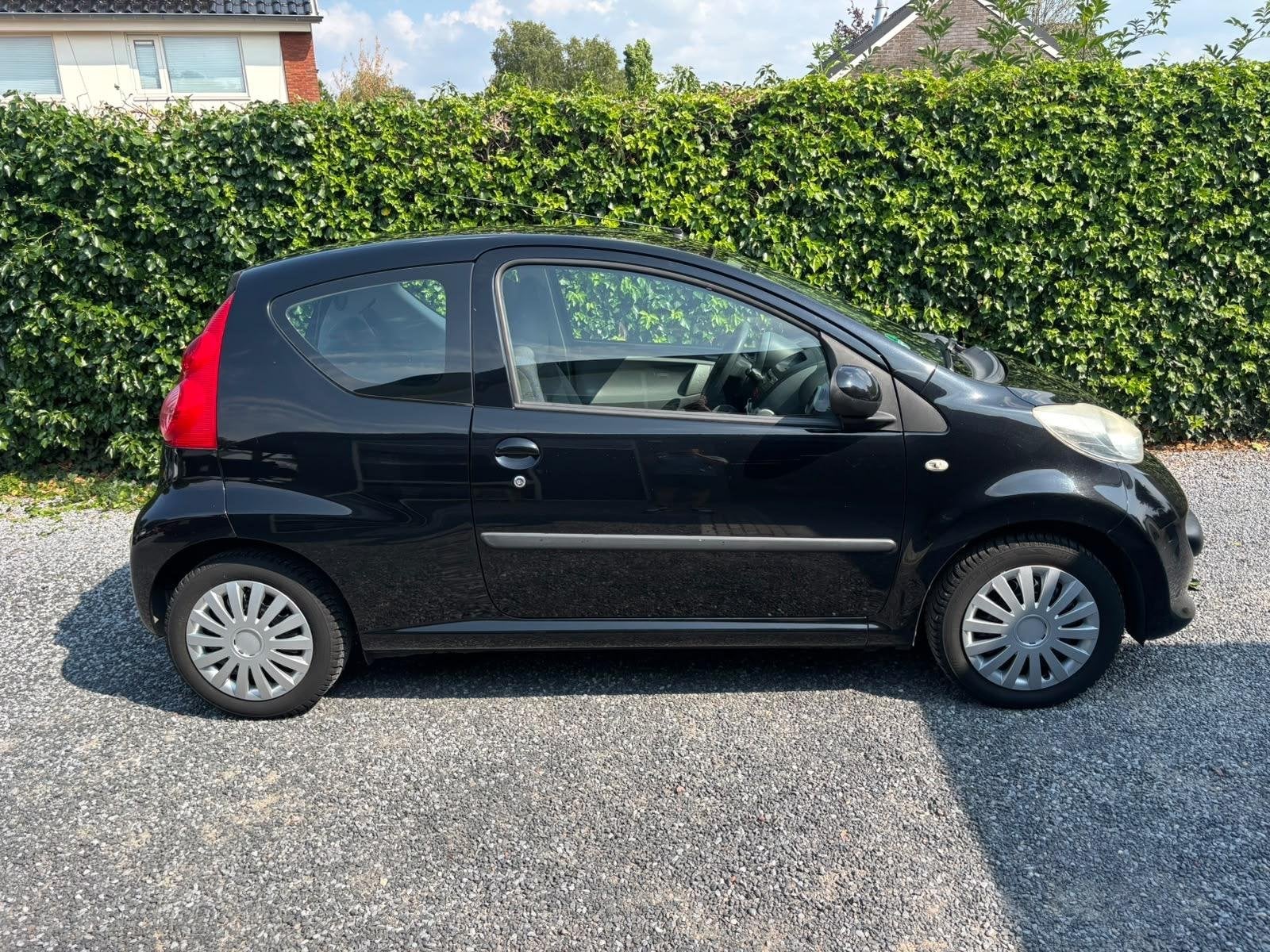 Peugeot 107 1.0-12V XS | Airco | Elekt. Ramen | Stuurbekrach, Auto's, Voorwielaandrijving, Gebruikt, 4 stoelen, Origineel Nederlands