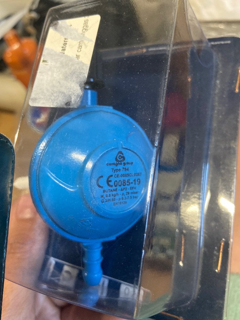 Nieuwe Butaan Gasdrukregelaar 30mBar voor Campingaz, Caravans en Kamperen, Ophalen, Nieuw