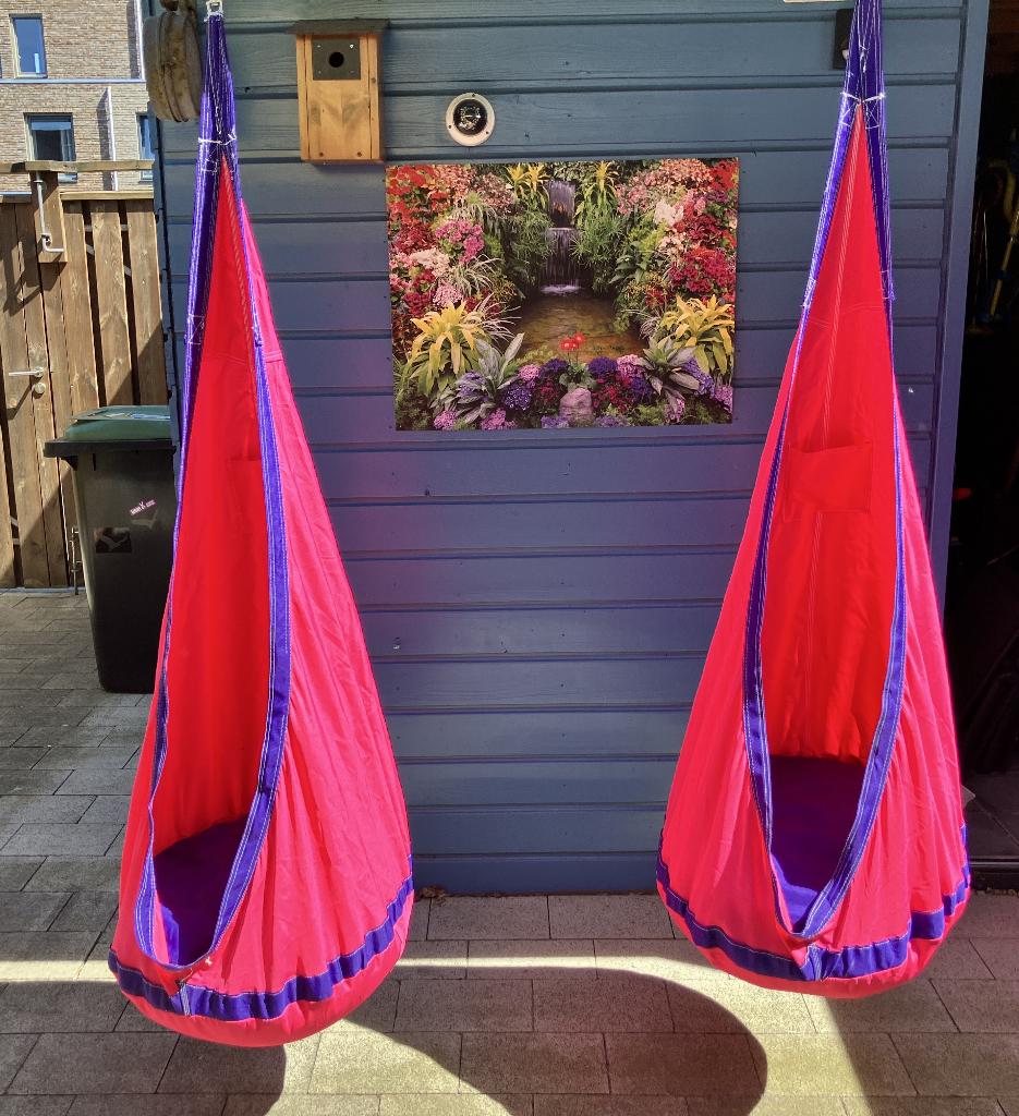 Hangstoel hangfauteuil cocoon roze 2 stuks!, Tuin en Terras, Tuinstoelen, Ophalen of Verzenden, Zo goed als nieuw, Inklapbaar