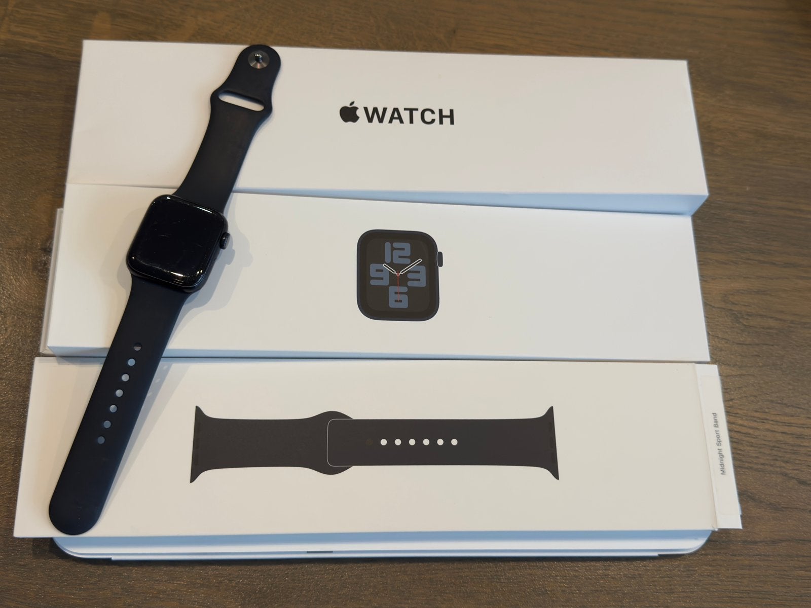 Apple Watch SE 2nd gen., Sieraden, Tassen en Uiterlijk, Smartwatches, Ophalen of Verzenden, Zo goed als nieuw, Zwart, IOS